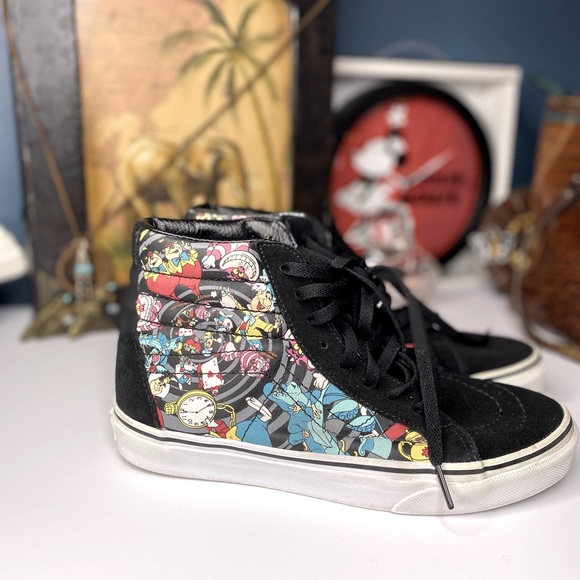 Alice in wonderland vans womens online
